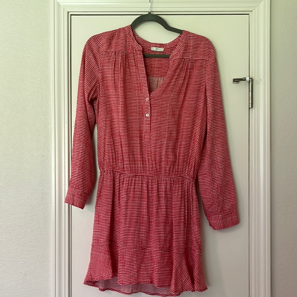 Joie red rayon shortie dress.